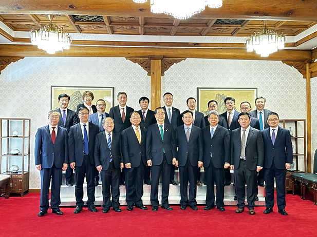 1704417977135010444.jpg 6058421d325c81b0aecf3f411288f10.jpg