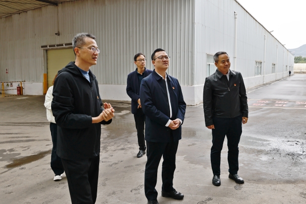 參觀車間 (2).jpg